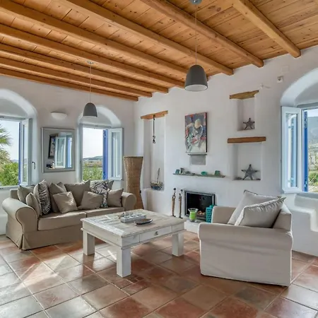 Foinikas House - Quiet Area With Beach Access Holiday home Drios