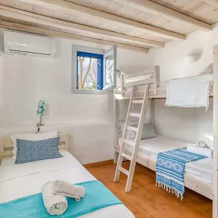 Foinikas House - Quiet Area With Beach Access Drios