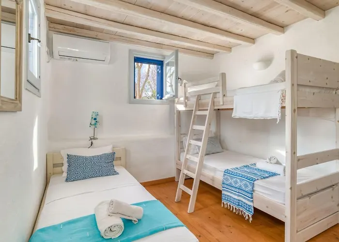 Foinikas House - Quiet Area With Access דריוס